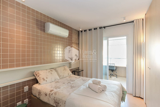 Imagem Apartamento com 1 Quarto à Venda, 50 m² em Sta Ceciíla - São Paulo Imagem Apartamento com 1 Quarto à Venda, 50 m² em Sta Ceciíla - São Paulo