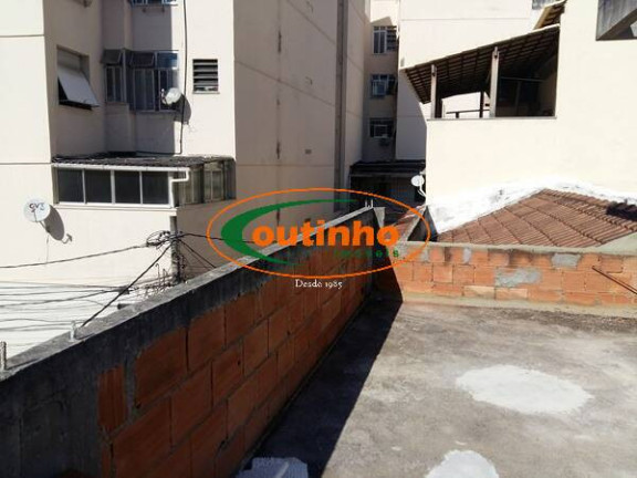 Imagem Casa com 3 Quartos à Venda, 180 m² em Tijuca - Rio De Janeiro Imagem Casa com 3 Quartos à Venda, 180 m² em Tijuca - Rio De Janeiro