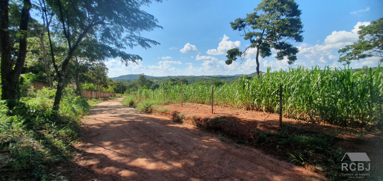 Imagem Terreno à Venda, 821 m² em Cidade Jardim - Esmeraldas Imagem Terreno à Venda, 821 m² em Cidade Jardim - Esmeraldas