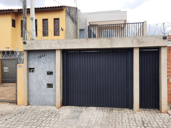 Sobrado com 3 Quartos à Venda, 200 m² em Vila Mineirão - Sorocaba