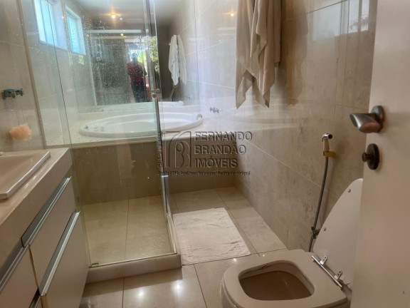 Imagem Casa com 5 Quartos à Venda, 378 m² em Barra Da Tijuca - Rio De Janeiro Imagem Casa com 5 Quartos à Venda, 378 m² em Barra Da Tijuca - Rio De Janeiro