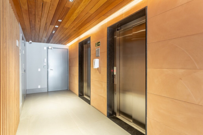 Imagem Apartamento com 2 Quartos à Venda, 73 m² em Petrópolis - Porto Alegre Imagem Apartamento com 2 Quartos à Venda, 73 m² em Petrópolis - Porto Alegre