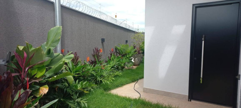 Imagem Casa com 3 Quartos à Venda, 150 m² em Residencial Interlagos - Rio Verde