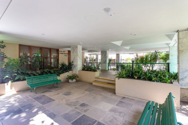 Imagem Imóvel com 2 Quartos à Venda, 71 m² em Petrópolis - Porto Alegre Imagem Imóvel com 2 Quartos à Venda, 71 m² em Petrópolis - Porto Alegre