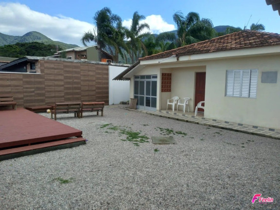 Imagem Casa com 3 Quartos à Venda, 100 m² em Pedra Branca - Palhoça Imagem Casa com 3 Quartos à Venda, 100 m² em Pedra Branca - Palhoça