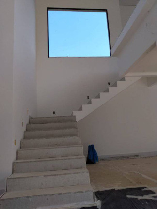 Imagem Casa com 4 Quartos à Venda, 1.000 m² em Jambeiro Imagem Casa com 4 Quartos à Venda, 1.000 m² em Jambeiro