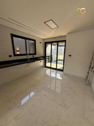 Imagem Sobrado com 4 Quartos à Venda, 204 m² em Boqueirão - Praia Grande Imagem Sobrado com 4 Quartos à Venda, 204 m² em Boqueirão - Praia Grande