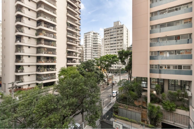 Imagem Imóvel com 3 Quartos à Venda, 126 m² em Moema - São Paulo Imagem Imóvel com 3 Quartos à Venda, 126 m² em Moema - São Paulo