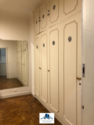 Imagem Apartamento com 4 Quartos à Venda, 382 m²