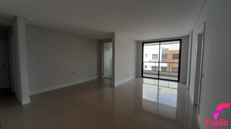 Imagem Apartamento com 3 Quartos à Venda, 123 m² em Agronômica - Florianópolis Imagem Apartamento com 3 Quartos à Venda, 123 m² em Agronômica - Florianópolis