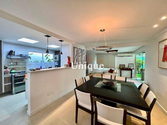 Imagem Casa com 4 Quartos à Venda, 180 m² em Ferradura - Armação Dos Búzios Imagem Casa com 4 Quartos à Venda, 180 m² em Ferradura - Armação Dos Búzios