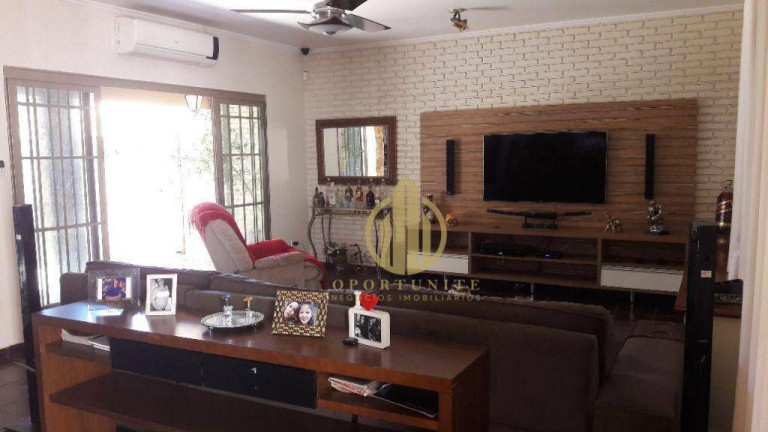 Imagem Casa com 4 Quartos à Venda, 200 m² em Parque Industrial Lagoinha - Ribeirão Preto