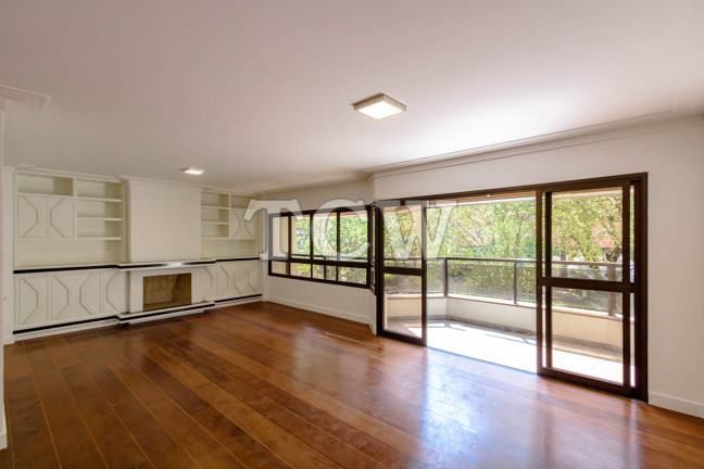 Apartamento com 3 Quartos à Venda, 190 m² em Itaim Bibi - São Paulo
