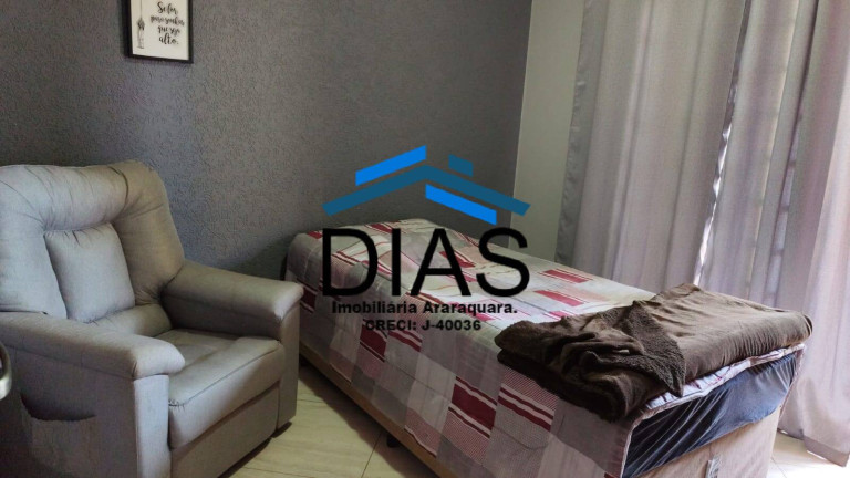 Imagem Casa com 3 Quartos à Venda, 241 m² em Jardim Gardênias - Araraquara Imagem Casa com 3 Quartos à Venda, 241 m² em Jardim Gardênias - Araraquara