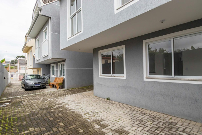 Imagem Casa com 2 Quartos à Venda, 138 m² em Xaxim - Curitiba Imagem Casa com 2 Quartos à Venda, 138 m² em Xaxim - Curitiba