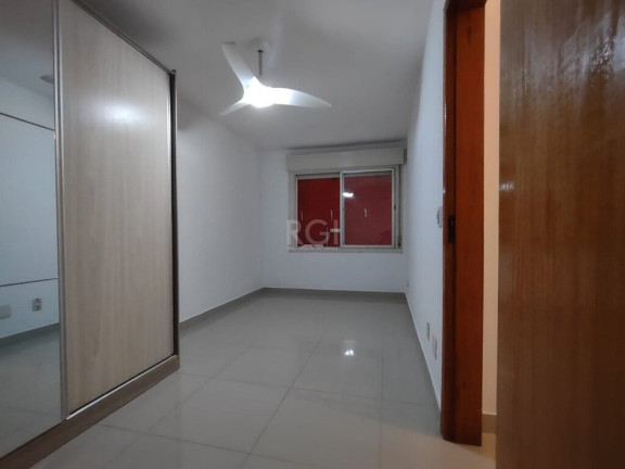 Imagem Apartamento com 2 Quartos à Venda, 61 m² em Medianeira - Porto Alegre Imagem Apartamento com 2 Quartos à Venda, 61 m² em Medianeira - Porto Alegre