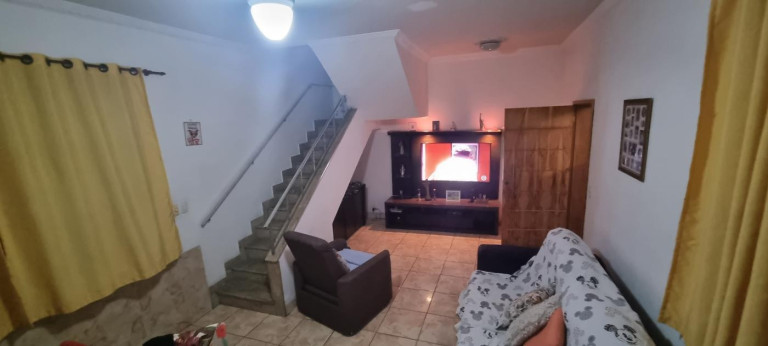 Imagem Casa com 4 Quartos à Venda, 107 m² em Ramos - Rio De Janeiro