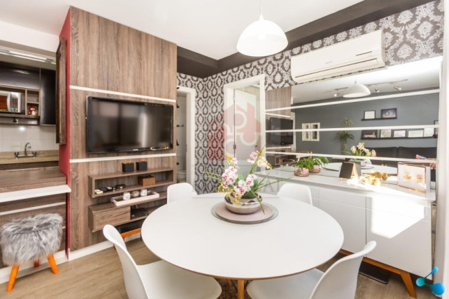 Imagem Apartamento com 1 Quarto à Venda, 77 m² em Independência - Porto Alegre