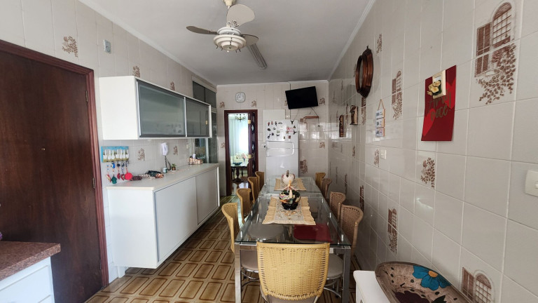 Imagem Apartamento com 3 Quartos à Venda, 152 m² em Gonzaga - Santos Imagem Apartamento com 3 Quartos à Venda, 152 m² em Gonzaga - Santos