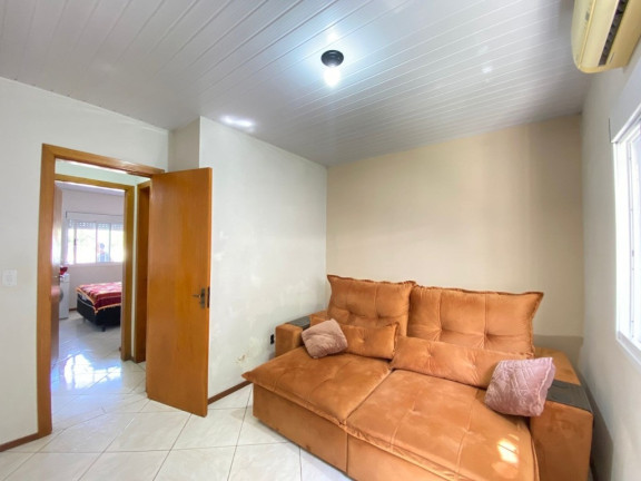 Imagem Casa com 2 Quartos à Venda, 58 m² em Hípica - Porto Alegre Imagem Casa com 2 Quartos à Venda, 58 m² em Hípica - Porto Alegre