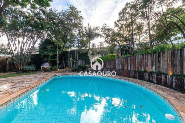 Casa com 5 Quartos à Venda, 750 m² em São Bento - Belo Horizonte