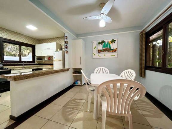 Imagem Casa com 3 Quartos à Venda, 149 m² em Canto Grande - Bombinhas Imagem Casa com 3 Quartos à Venda, 149 m² em Canto Grande - Bombinhas