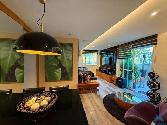Imagem Cobertura com 3 Quartos à Venda, 210 m² em Santa Rosa - Niterói Imagem Cobertura com 3 Quartos à Venda, 210 m² em Santa Rosa - Niterói