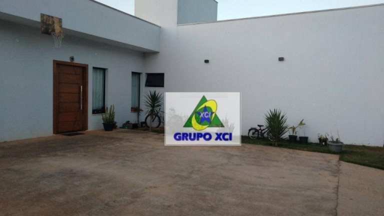 Imagem Casa com 3 Quartos à Venda, 300 m² em Centro - Vinhedo Imagem Casa com 3 Quartos à Venda, 300 m² em Centro - Vinhedo