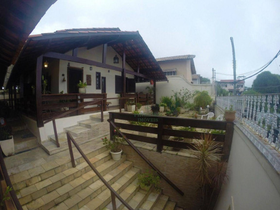 Imagem Casa com 4 Quartos à Venda, 271 m² em Badu - Niterói Imagem Casa com 4 Quartos à Venda, 271 m² em Badu - Niterói
