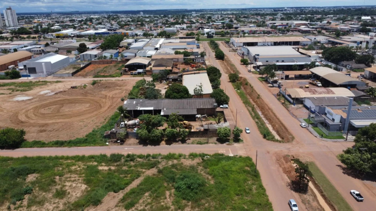 Imagem Galpão à Venda, 800 m² em Distrito Industrial - Sinop Imagem Galpão à Venda, 800 m² em Distrito Industrial - Sinop