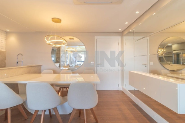 Imagem Apartamento com 3 Quartos à Venda, 99 m² em Petrópolis - Porto Alegre Imagem Apartamento com 3 Quartos à Venda, 99 m² em Petrópolis - Porto Alegre