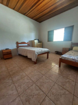 Imagem Imóvel com 2 Quartos à Venda, 100 m² em Loteamento Chácaras Ingrid - Taubate Imagem Imóvel com 2 Quartos à Venda, 100 m² em Loteamento Chácaras Ingrid - Taubate