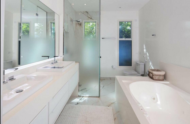Imagem Apartamento com 4 Quartos à Venda, 226 m² em Não Informado - Não Informado