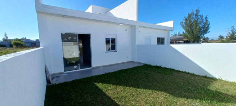 Imagem Casa com 2 Quartos à Venda, 65 m² em Capão Novo - Capao Da Canoa Imagem Casa com 2 Quartos à Venda, 65 m² em Capão Novo - Capao Da Canoa