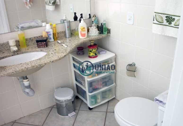 Imagem Casa com 4 Quartos à Venda, 150 m² em Maria Paula - Niterói Imagem Casa com 4 Quartos à Venda, 150 m² em Maria Paula - Niterói
