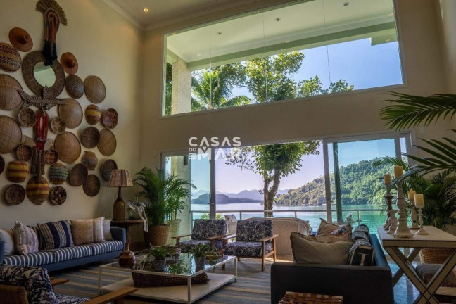 Imagem Imóvel com 16 Quartos à Venda, 2.800 m² em Piraquara (cunhambebe) - Angra Dos Reis Imagem Imóvel com 16 Quartos à Venda, 2.800 m² em Piraquara (cunhambebe) - Angra Dos Reis