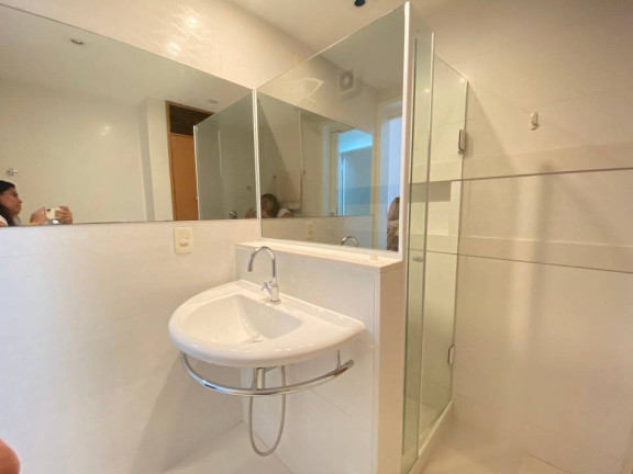 Imagem Imóvel com 3 Quartos à Venda, 92 m² em Icaraí - Niterói Imagem Imóvel com 3 Quartos à Venda, 92 m² em Icaraí - Niterói