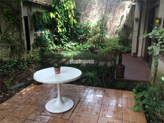 Imagem Casa com 4 Quartos à Venda, 419 m² em Cidade Jardim - São Paulo Imagem Casa com 4 Quartos à Venda, 419 m² em Cidade Jardim - São Paulo