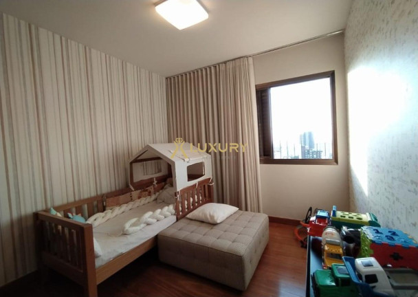 Imagem Imóvel com 5 Quartos à Venda, 300 m² em Serra - Belo Horizonte Imagem Imóvel com 5 Quartos à Venda, 300 m² em Serra - Belo Horizonte