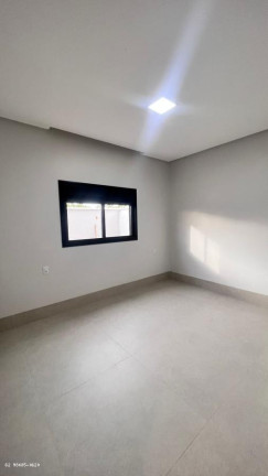 Imagem Casa com 3 Quartos à Venda, 300 m² em Terras Alpha Residencial 2 - Senador Canedo