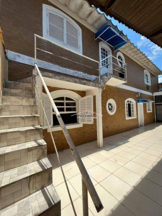 Imagem Casa com 6 Quartos à Venda, 175 m² em Canto Do Forte - Praia Grande Imagem Casa com 6 Quartos à Venda, 175 m² em Canto Do Forte - Praia Grande