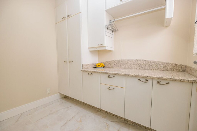 Imagem Apartamento com 3 Quartos à Venda, 277 m² em Agronômica - Florianópolis Imagem Apartamento com 3 Quartos à Venda, 277 m² em Agronômica - Florianópolis