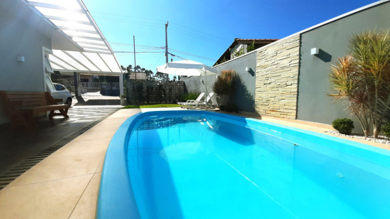 Imagem Casa com 3 Quartos à Venda, 174 m²