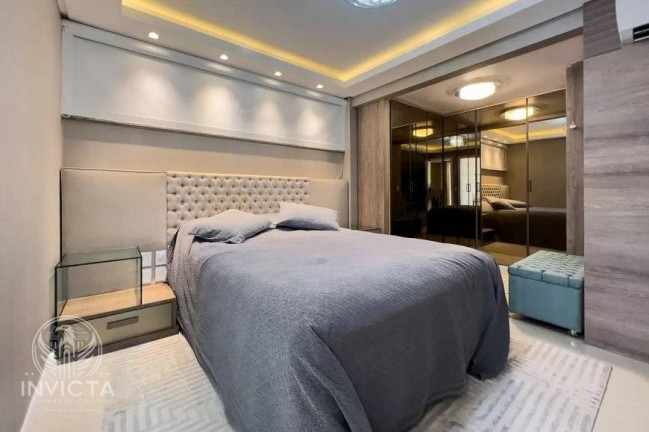 Imagem Apartamento com 3 Quartos à Venda, 200 m² em Centro - Balneário Camboriú