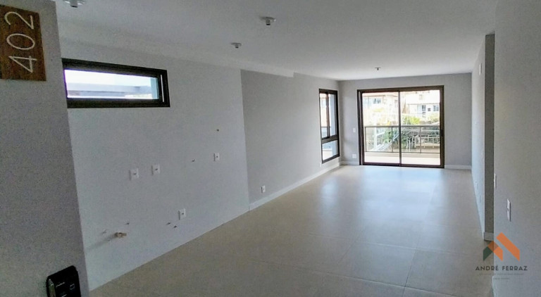 Imagem Apartamento com 2 Quartos à Venda, 135 m² Imagem Apartamento com 2 Quartos à Venda, 135 m²