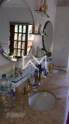 Imagem Sobrado com 3 Quartos à Venda, 400 m² em Vila Galvão - Guarulhos Imagem Sobrado com 3 Quartos à Venda, 400 m² em Vila Galvão - Guarulhos