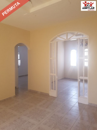 Imóvel com 4 Quartos à Venda, 200 m² em Vila Maringá - Jundiaí