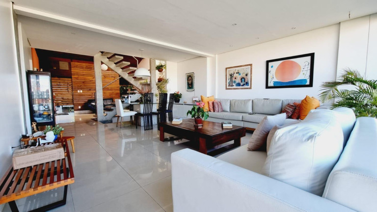 Imagem Casa de Condomínio com 8 Quartos à Venda, 390 m² em Horto Florestal - Salvador