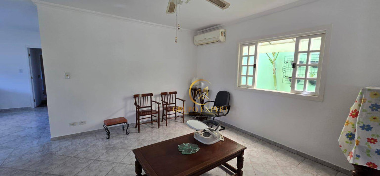 Imagem Casa com 4 Quartos à Venda, 160 m² em Urbanova - São José Dos Campos Imagem Casa com 4 Quartos à Venda, 160 m² em Urbanova - São José Dos Campos