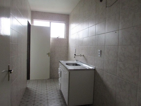 Imagem Imóvel com 3 Quartos à Venda, em Jardim Sabará - Porto Alegre Imagem Imóvel com 3 Quartos à Venda, em Jardim Sabará - Porto Alegre
